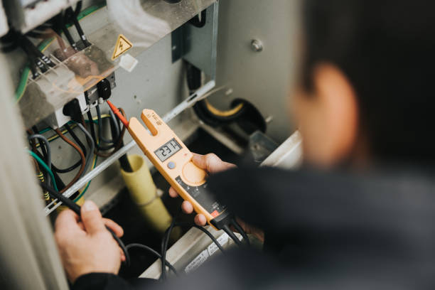 Best Circuit Breaker Repair  in Forrest, IL